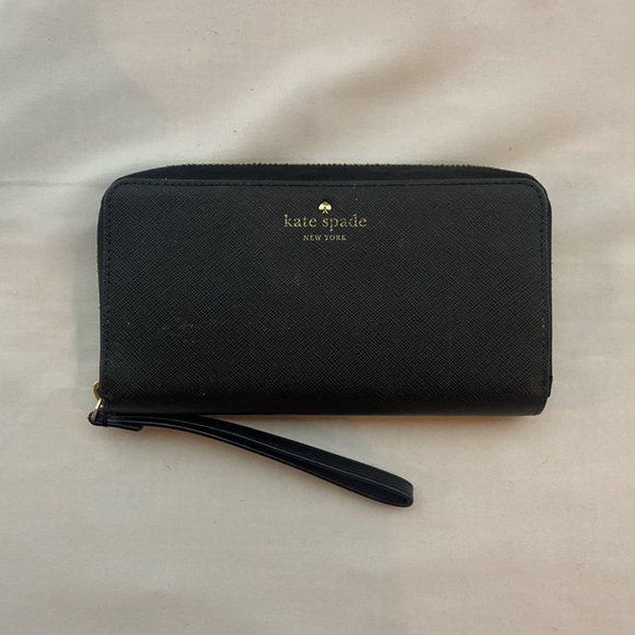 kate spade Handbags - Kate Spade Wallet